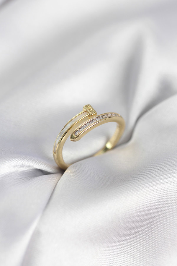 Zirkon Taşlı Gold Renk Yassı Çivi Model Kadın Yüzük